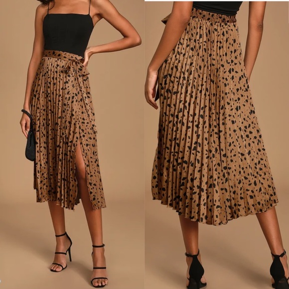 Free People Dresses & Skirts - LAST ONE! Moon River Such A Dream Leopard Skirt
